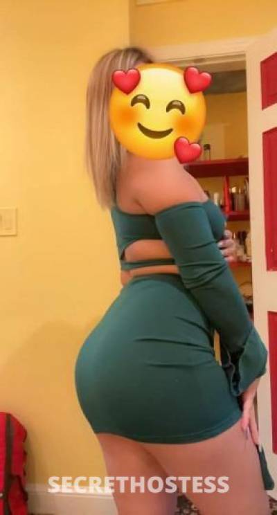 27 year old Latino Escort in Washington DC sexy mamasita latina