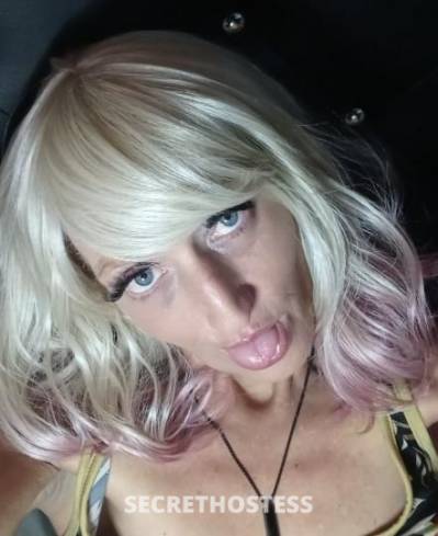 38 year old Escort in Washington DC Sexy Mature Entertainer ready to play HH INCALL SPECIALS 
