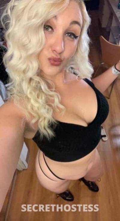 The Real Amber Dior Big Butt Pretty Face - 28 in New Haven CT