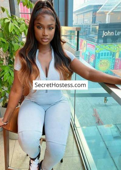 25 Year Old Ebony Escort Cotonou Brown Hair - Image 1