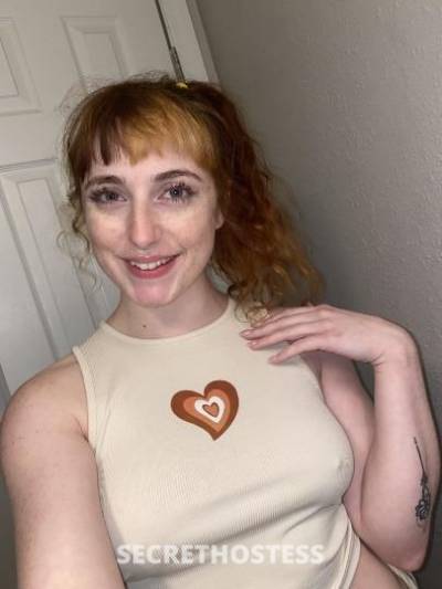 26 year old Escort in College Station TX I am available for both incall and outcall Carplay service 