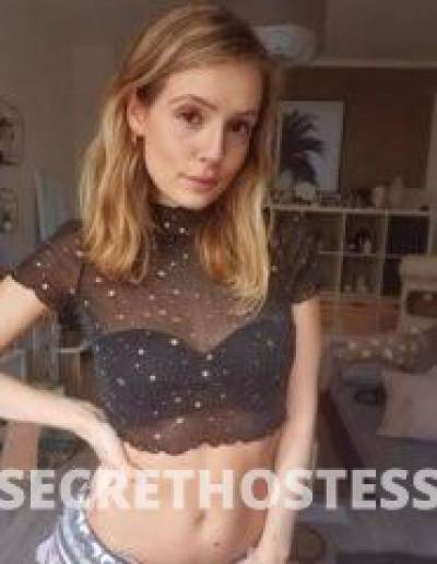 30 year old Escort in Perth PSE 2 Hour Special. ALL Extras inc 500