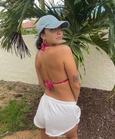 23 year old Asian Escort in Mankato MN Hookups