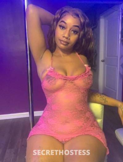 27 year old Escort in Everett WA Petite Chocolate Doll READY TO Late Night Snack Curvy Milf