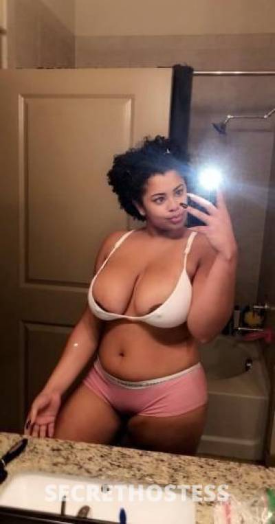 Hot Sexy Young girl Luxurious private Room Convenient  in Roanoke VA