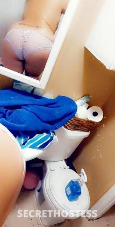 34 year old Escort in Everett WA Come Relax With Me Sweet &amp; Juicy Available 24 7