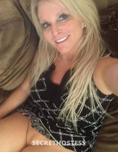 42 Year Old Escort Seattle WA - Image 2