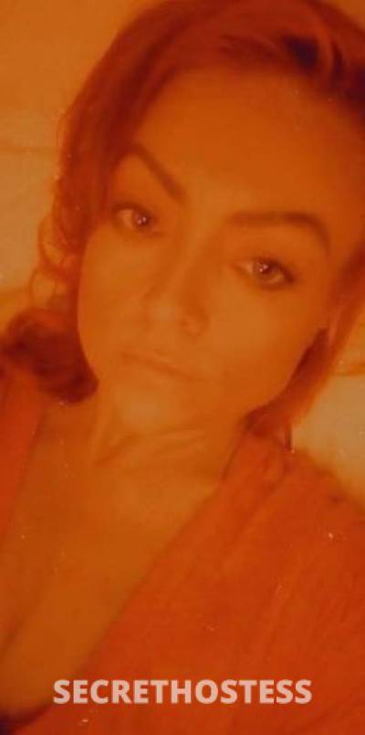 36 year old Escort in Madison WI My I need to CUM guys Dells Incall Madison area Outs