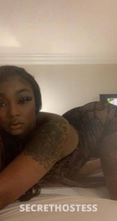 Kayla 23Yrs Old Escort Milwaukee WI Image - 2