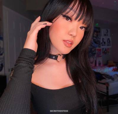 23 year old Asian Escort in Lansing MI Hello I’m scarlet I’m available for hookup incall and 