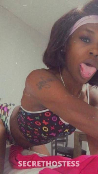 23 year old Escort in Memphis TN Incalls Only Come See Us