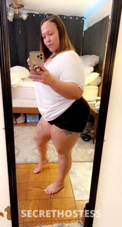 25 year old Escort in Knoxville TN Throat Goat BBW