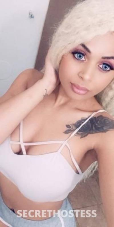 27 year old Escort in Odessa TX Come fuck me Daddy Young Tight Pussy Daddy