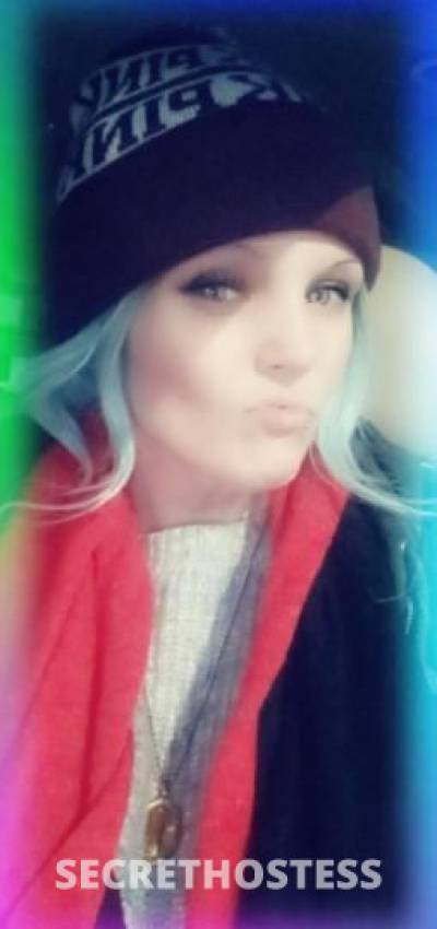 38 year old Escort in Memphis TN ASK ABOUT OUR TODAY S ONLY 2 GURLZ QV BBBJ s VISITS SPECIALS