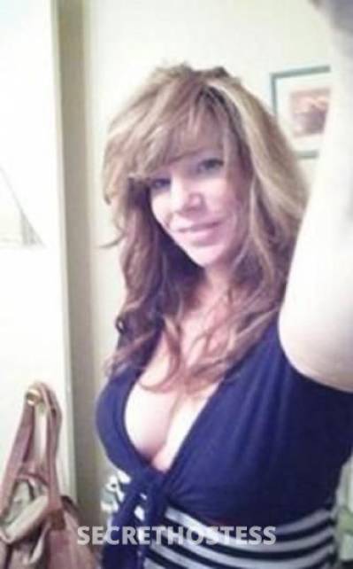 42Yrs Old Escort Chattanooga TN Image - 2