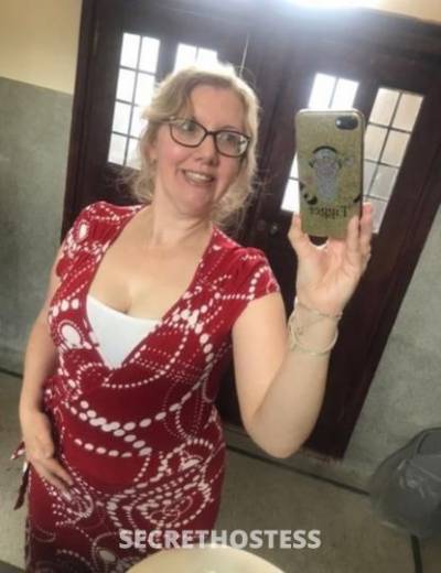 61Yrs Old Escort Knoxville TN Image - 2