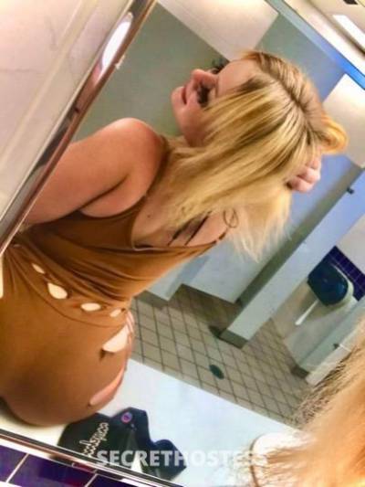 21 year old Escort in Oklahoma City OK HOT&amp;SEX BLONDE BOMBSHELL