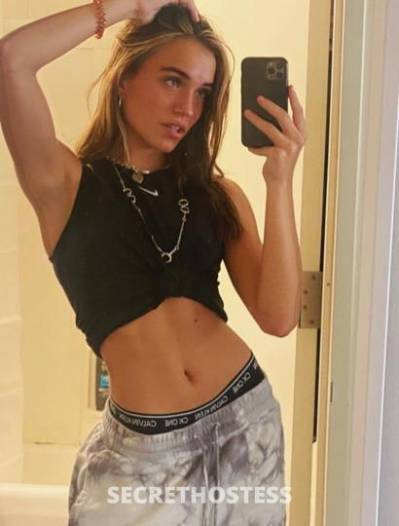 26 year old Escort in Tulsa OK juicy pussy near your door step i do FaceTime fun and my hot