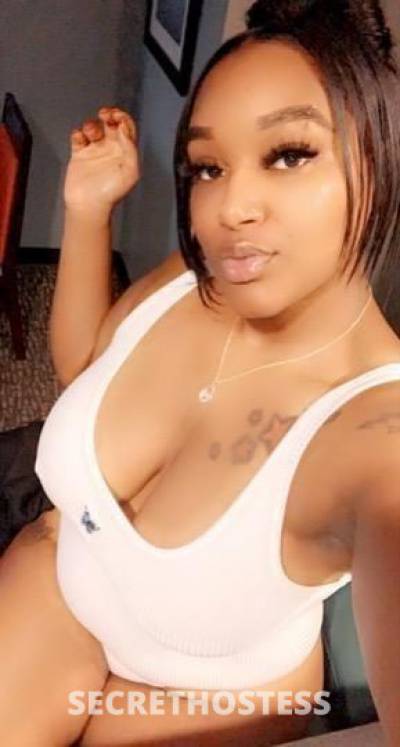 26 year old Escort in Tulsa OK Hot Curvy Ebony Queen Amazin Throat Boms Ass Tight Pussy 