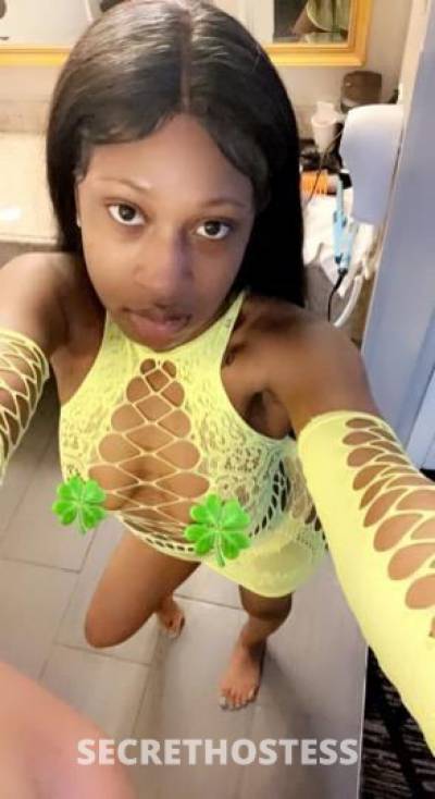 20 year old Escort in Washington DC Here for a good time