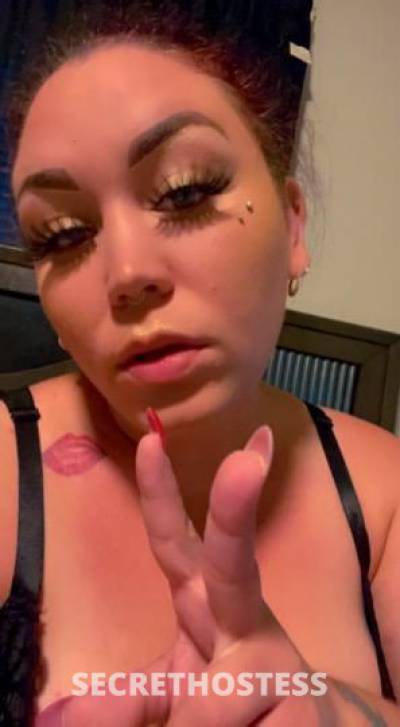 32 year old French Escort in Oklahoma City OK BiG BoUnCy BoOtY sO W E T aTtItUDe sOOO KINKY OUTCALL ONLY