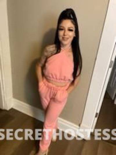 21 year old Latino Escort in Cincinnati OH short and sexy latina READY NOW