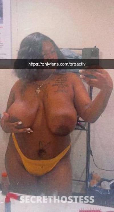 24 year old Escort in Rochester NY ANYONE INTERESTED IN A Nasty Sexy BOOTY CALL