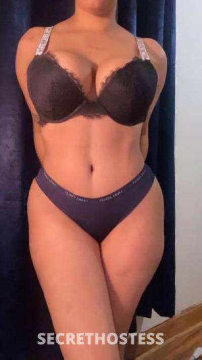 25Yrs Old Escort Queens NY Image - 2