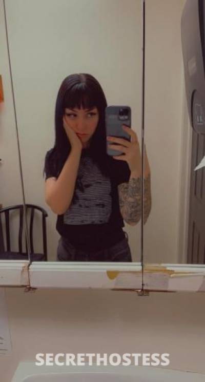 25Yrs Old Escort Cincinnati OH Image - 2