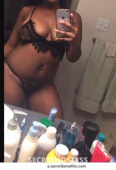 25Yrs Old Escort Raleigh NC Image - 1