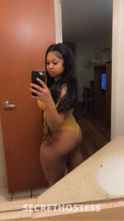 26 year old Escort in Dayton OH Thick Tight Pussy INCALLS AND OUTCALL LOVE