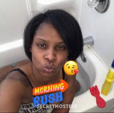35 year old Escort in Dayton OH out call car play i have all the chocolate u need