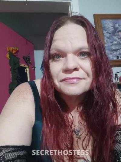 38 year old Escort in Cincinnati OH im in a mood today a cock sucking mood and i can suck cock 