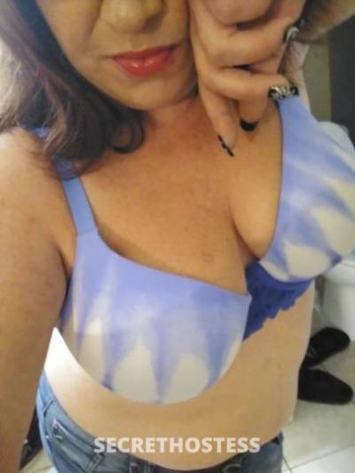 44Yrs Old Escort Raleigh NC Image - 3