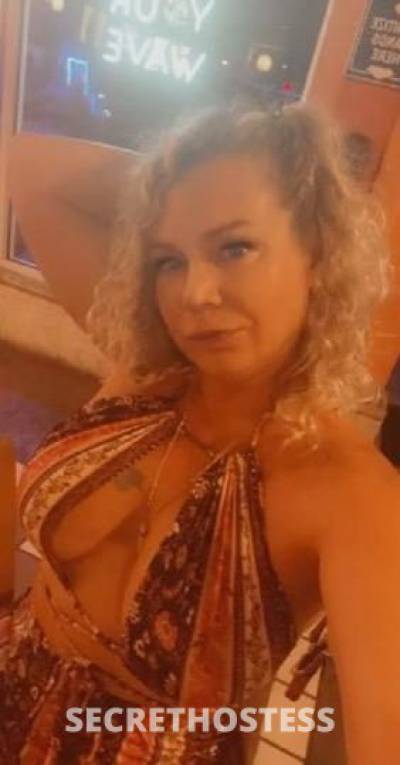 48Yrs Old Escort Queens NY Image - 1