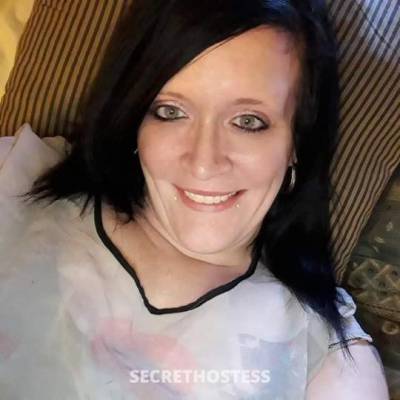 49 year old Escort in Rochester NY I m available for incall and outcall Car play
