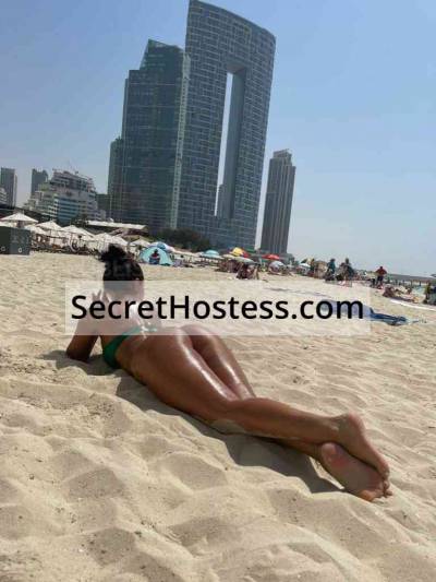 23 Year Old Iranian Escort Riyadh Black Hair Brown eyes - Image 9