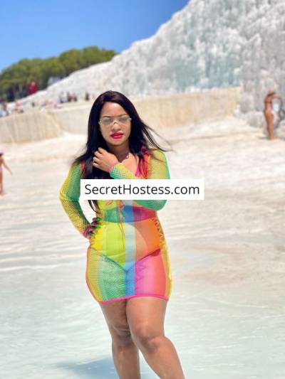 30 Year Old Ebony Escort Doha Black Hair Brown eyes - Image 3