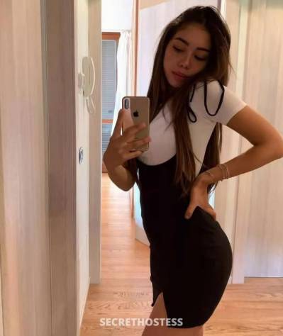 19 year old Escort in Sydney 24hrs.I need a sugar daddy. I want some spoil