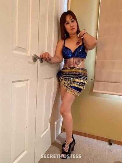 25 year old Asian Escort in Glebe Hobart Bunch of New Girls petite n Busty Perfect Combo Meet Your 