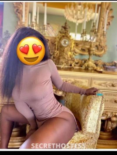 25 Year Old Dominican Escort Long Island NY - Image 1