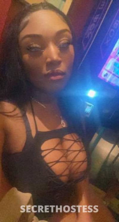 25 year old Egyptian Escort in Brooklyn NY outcalls outcalls or Cardates with Rubii Foxx