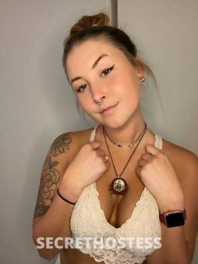 28 year old Escort in Buffalo NY Incall and Outcall