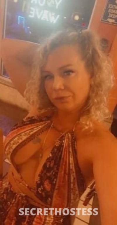 48Yrs Old Escort Bronx NY Image - 1