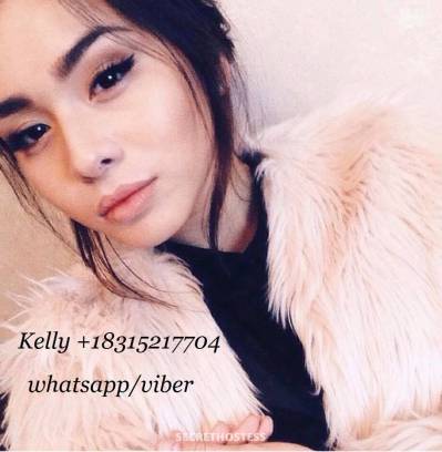 22 year old Asian Escort in Woodlands kelly rot