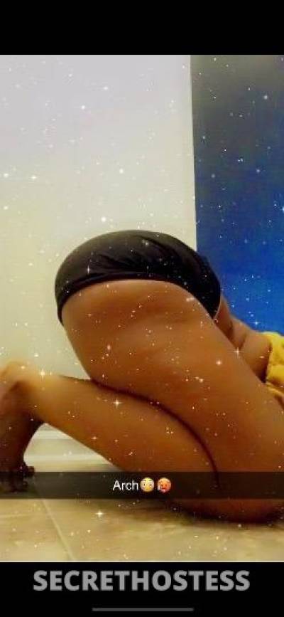 22 year old Escort in Lansing MI mia