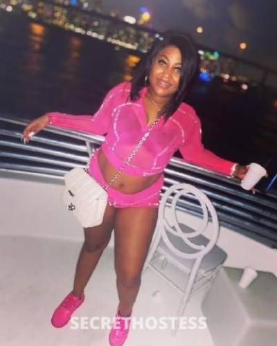 25 year old Escort in Detroit MI party friendly SQUIRTER W GREAT VIBES CLEAN SEXY &amp; 