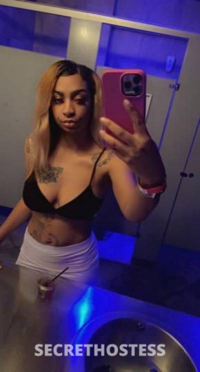 25 year old Escort in Lansing MI massages