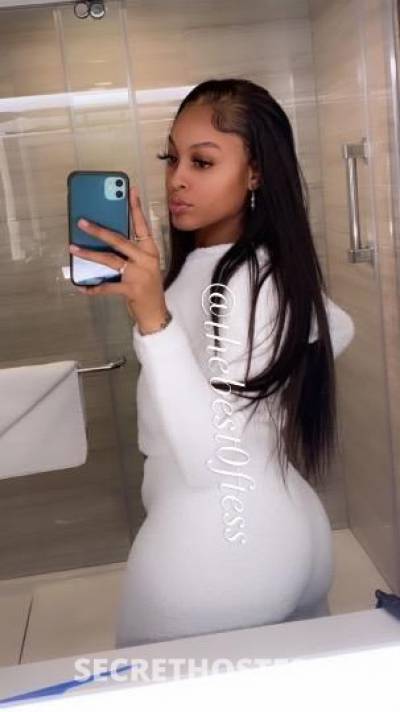 28 year old Escort in Detroit MI back by popular demand the REAL REDD pics 100 Real &amp