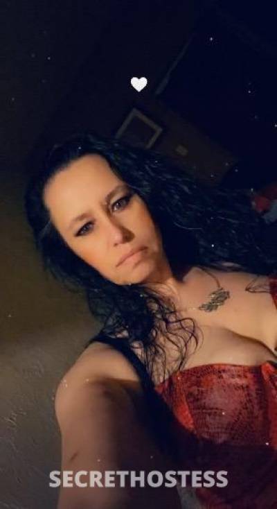 35 year old Escort in Detroit MI Lets get together